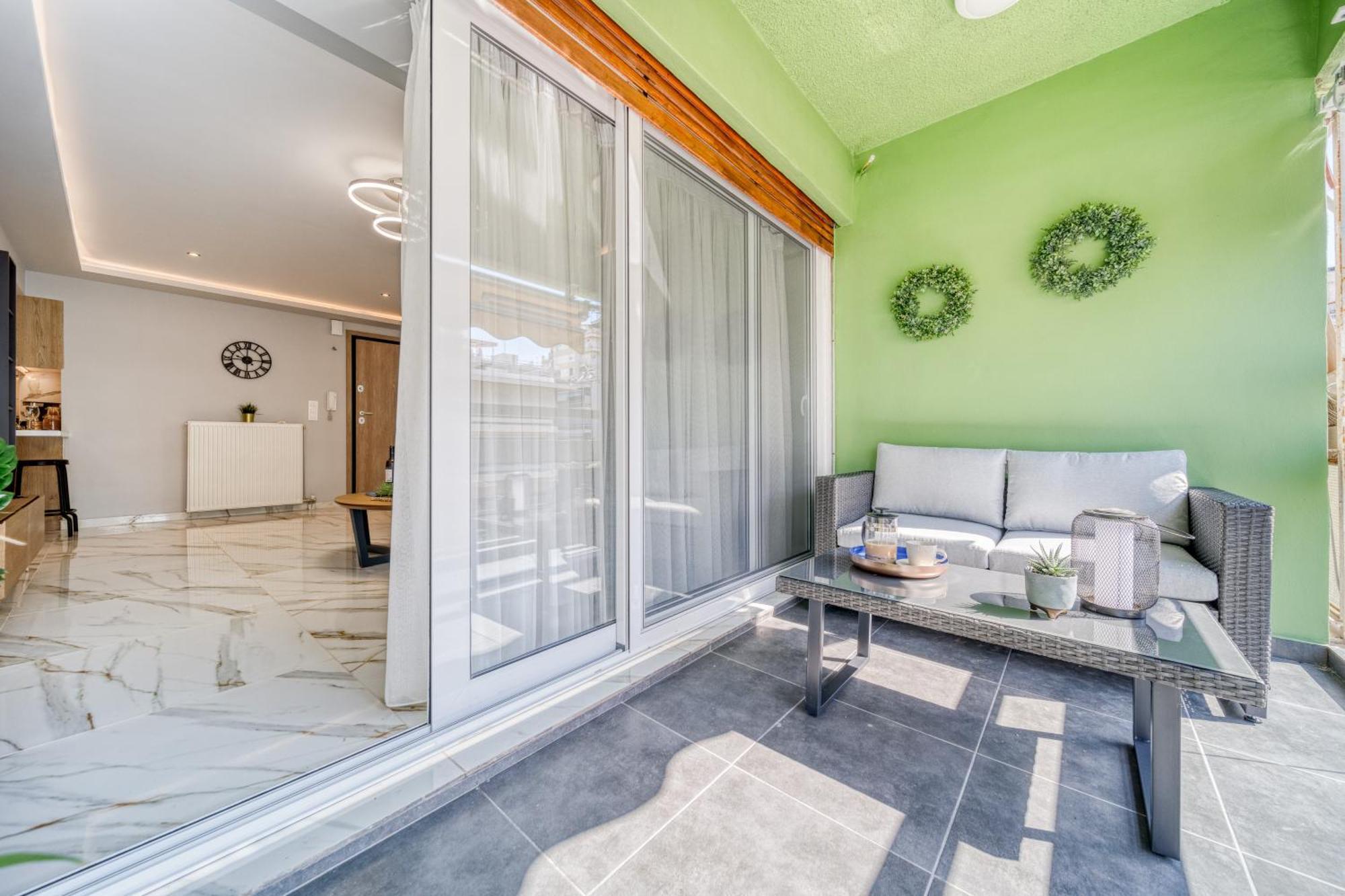 Athens Riviera, Seaview, Beachfront, Lux Apartment On Starbucks Building Exterior photo