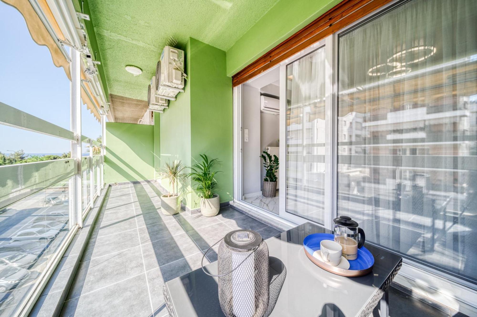 Athens Riviera, Seaview, Beachfront, Lux Apartment On Starbucks Building Exterior photo
