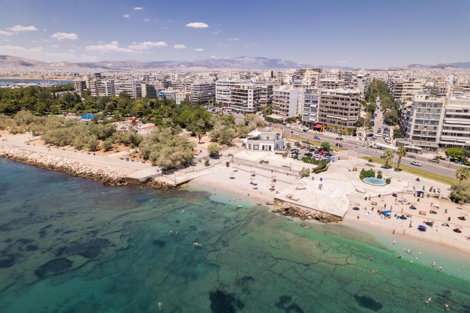 Athens Riviera, Seaview, Beachfront, Lux Apartment On Starbucks Building Exterior photo